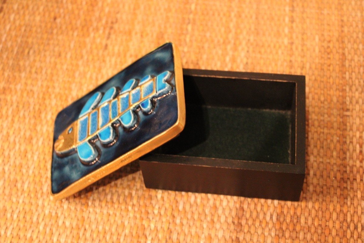 Mithé Espelt Fish Box-photo-3