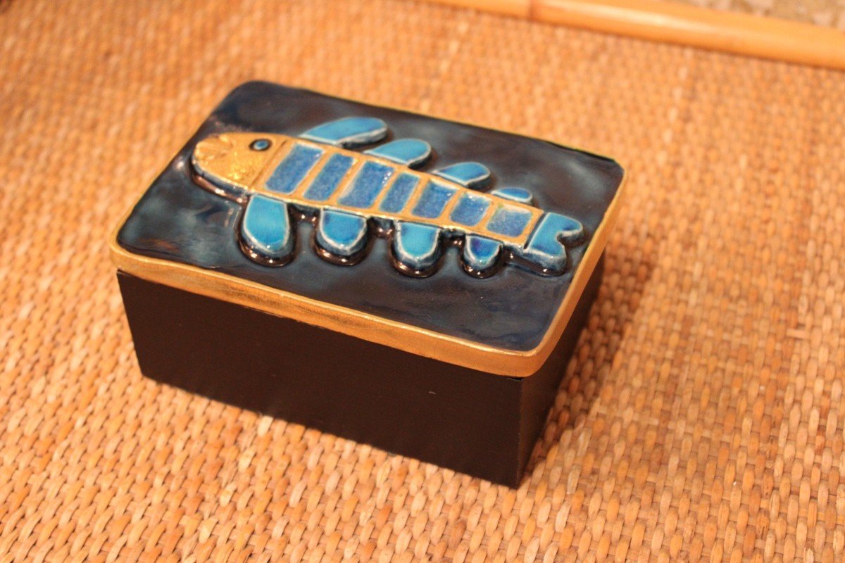 Mithé Espelt Fish Box-photo-6