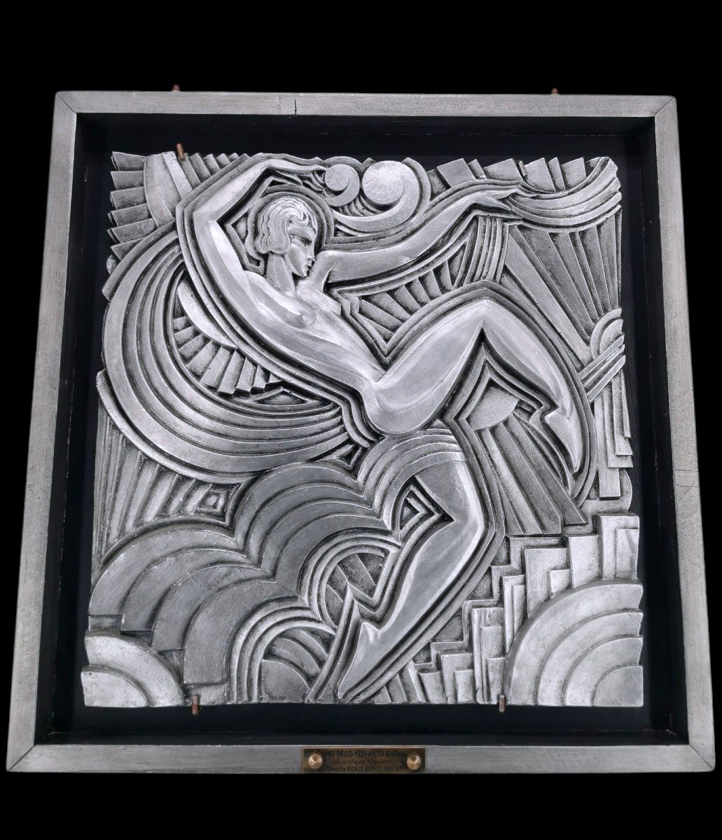 Frame Painting - Art Deco Relief Of The Folies Bergère - 20th Century Sculpture -photo-2