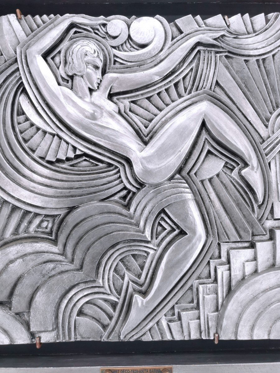 Frame Painting - Art Deco Relief Of The Folies Bergère - 20th Century Sculpture -photo-1