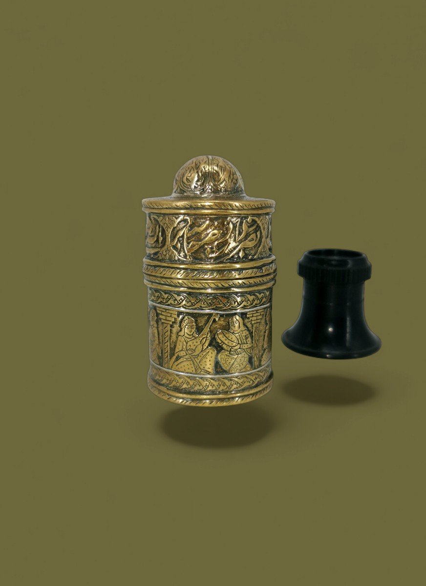 Cylindrical Box - Middle - East Brass Engraved Silver Fillet - Pyxis Style XVIII / XIX-photo-2