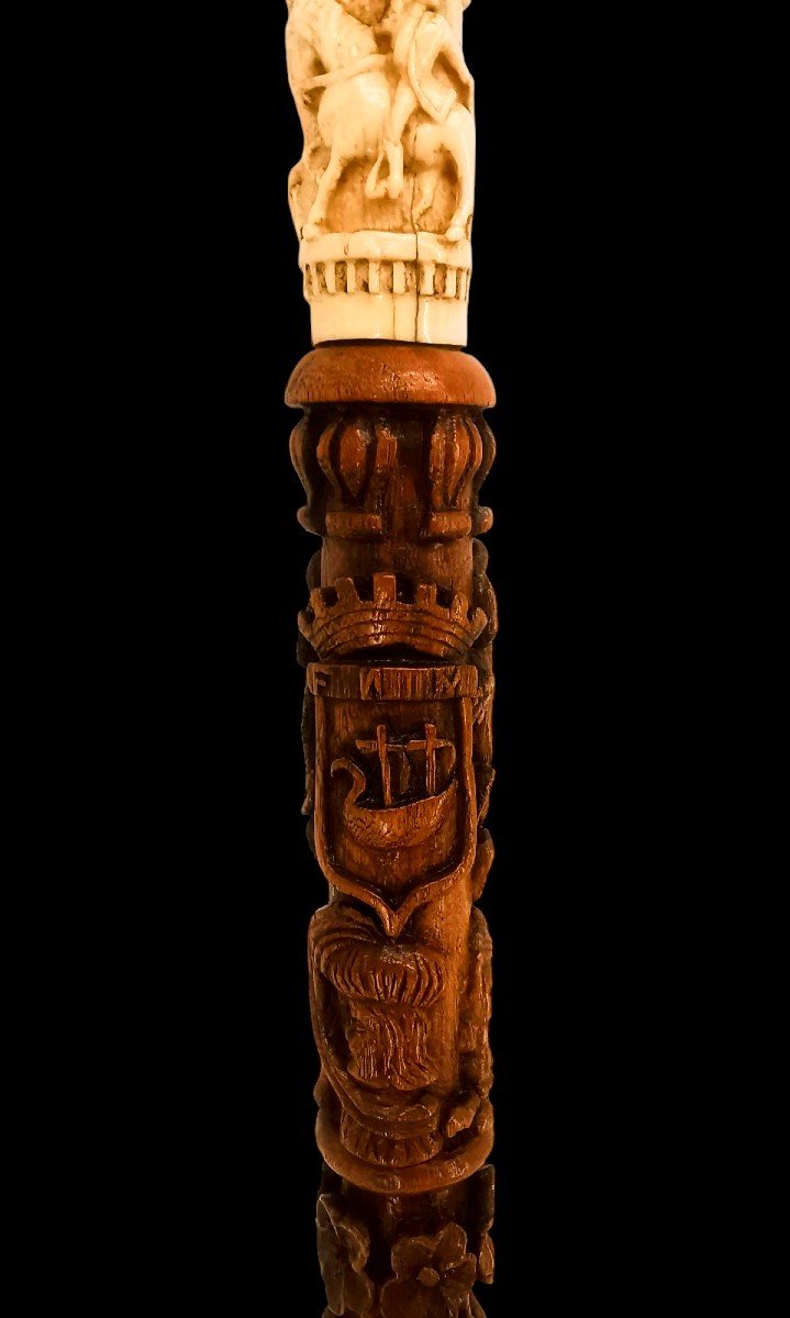 Collectible Cane - Carved In High Reliefs - Historical Decor 18th / 19th Century -photo-2