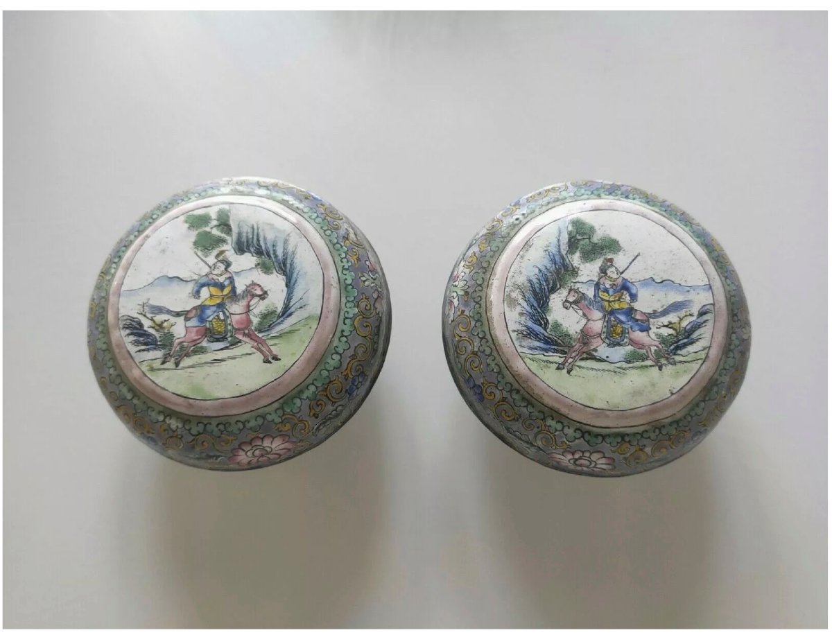 2 Small Chinese Blue And White Porcelain Cloisonné Vases -photo-3