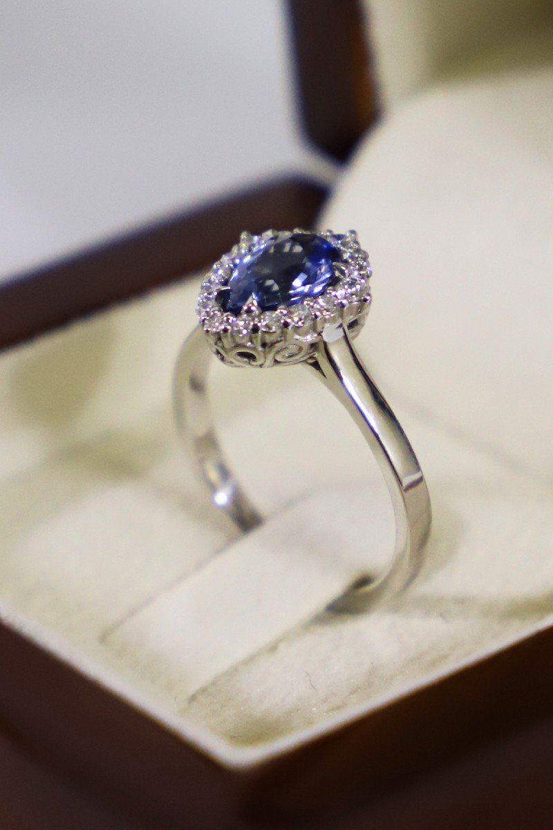 Sapphire And Diamond Ring -photo-1