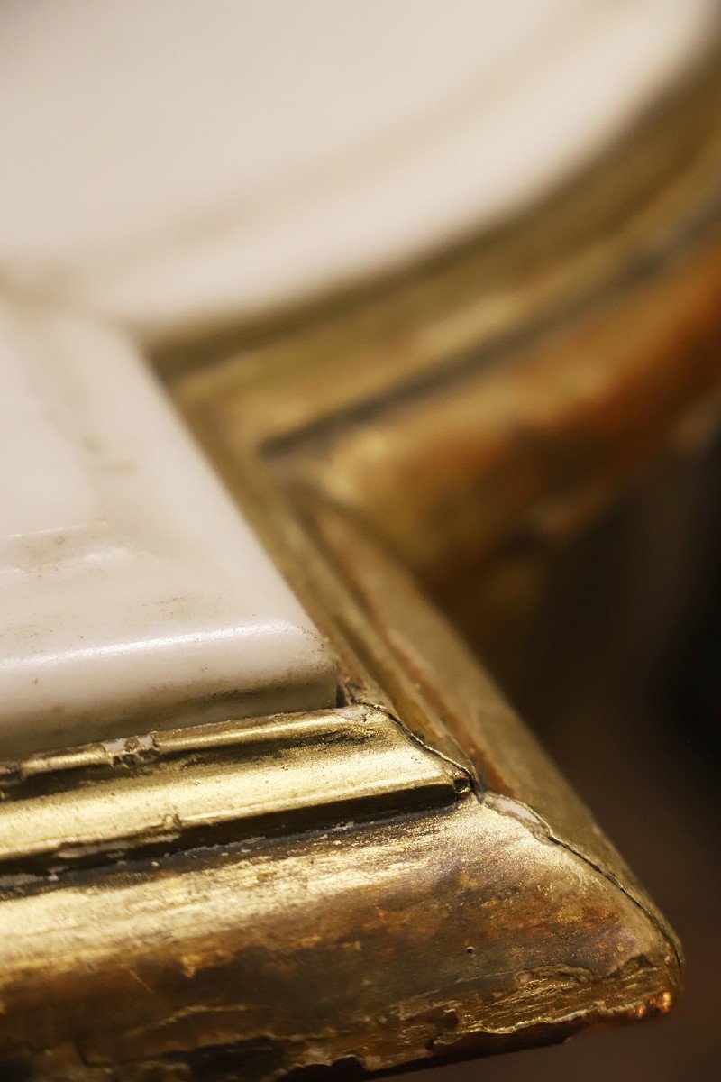 White Marble And Golden Wood Table-photo-4