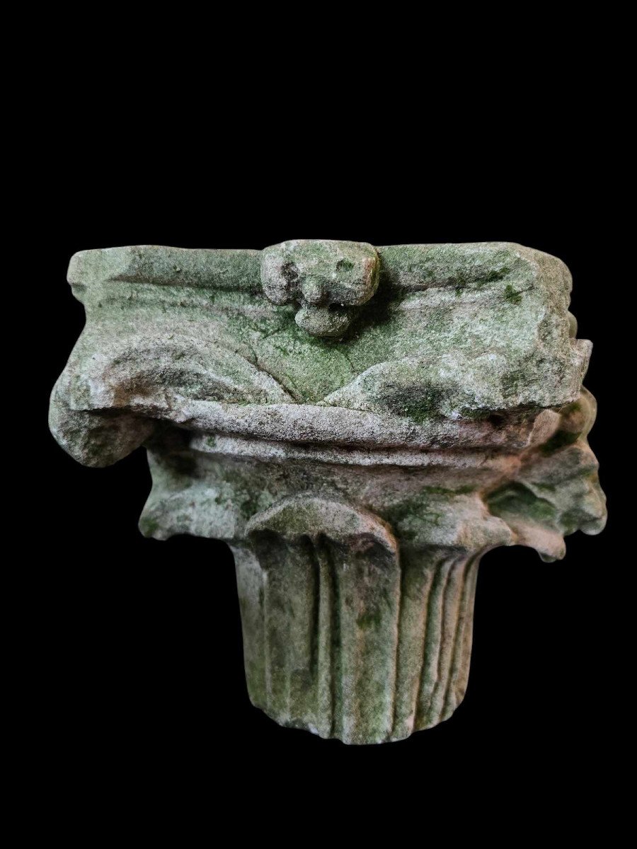 Limestone Capital - 16th Century-photo-4