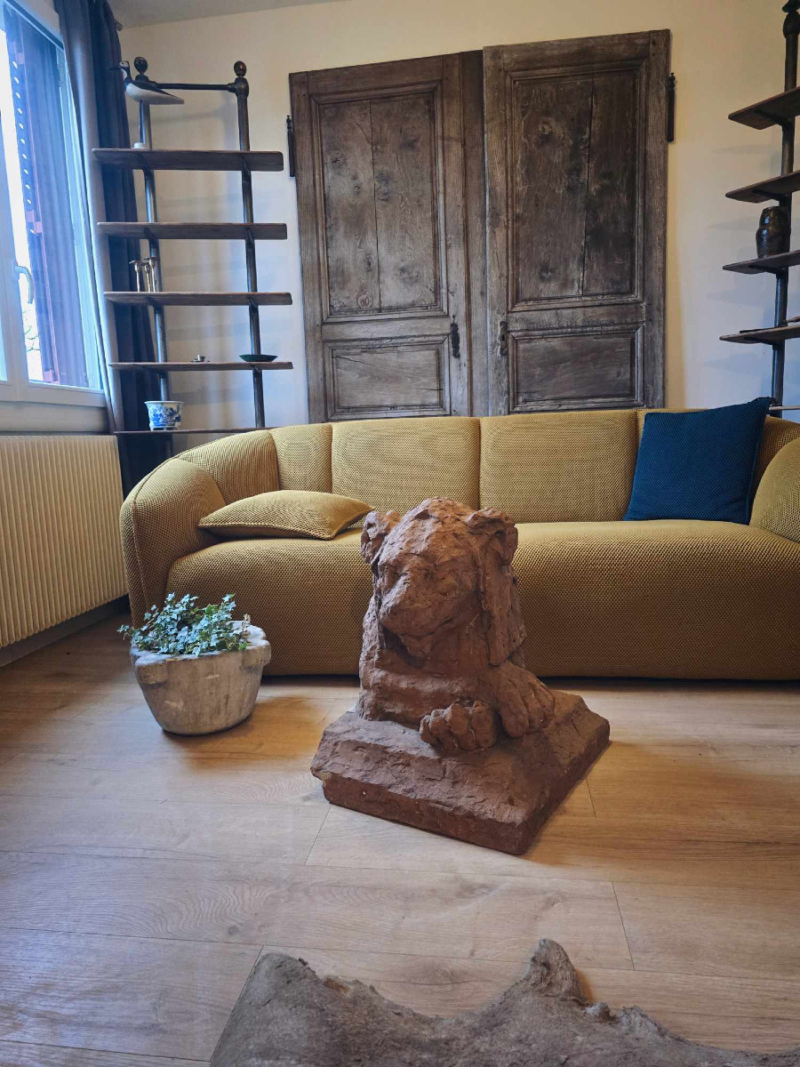 Lion Of The Perron Of A Private Hotel - Return From Egypt - Terracotta-photo-1