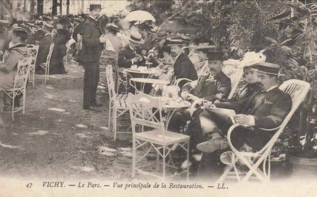 Lot De 4 Chaise - La Restrauration - Vichy 19ème Siecle-photo-2