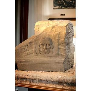 Holy Face - Veil Of Saint Veronica In Carved Stone XVIth