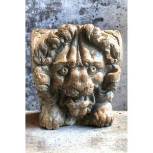 Superb Lion's Head In Oak - Flanders - Circa 1600