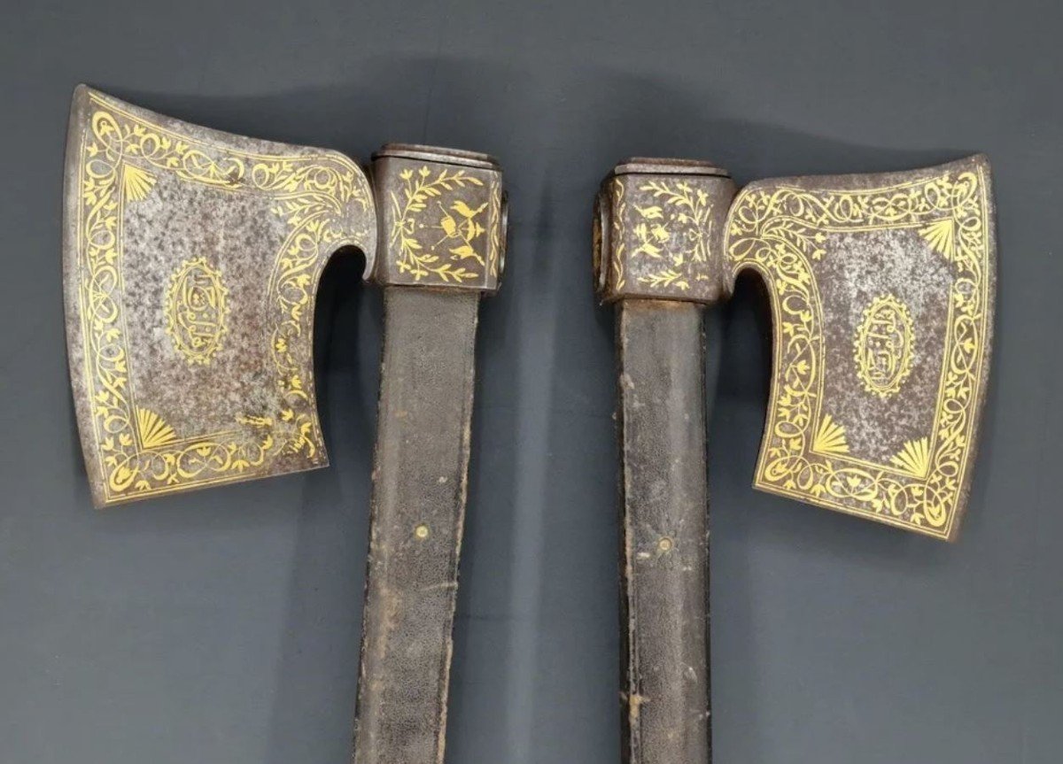 Pair Of Qajar Tabarzine Combat Axes Indo Persian Ottoman Ax Eighteenth-photo-2