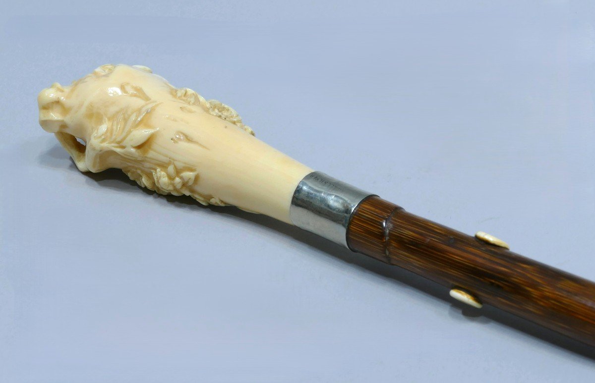Collectible Cane With Ivory Handle Representing A Couple Of Doves-photo-2