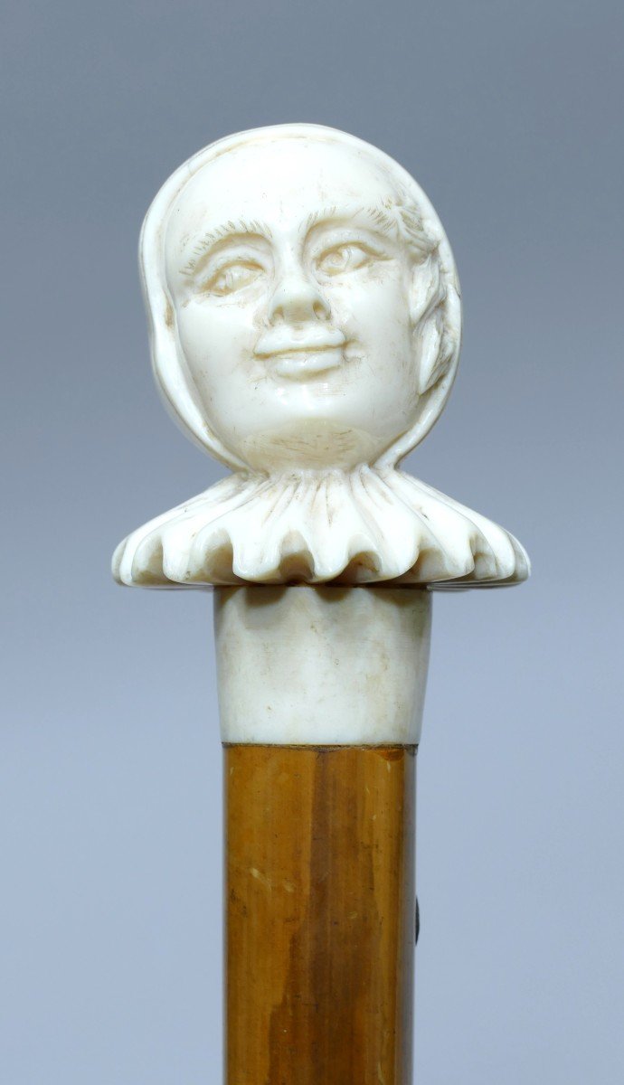 Great Cane With Ivory Handle Representing Pierrot