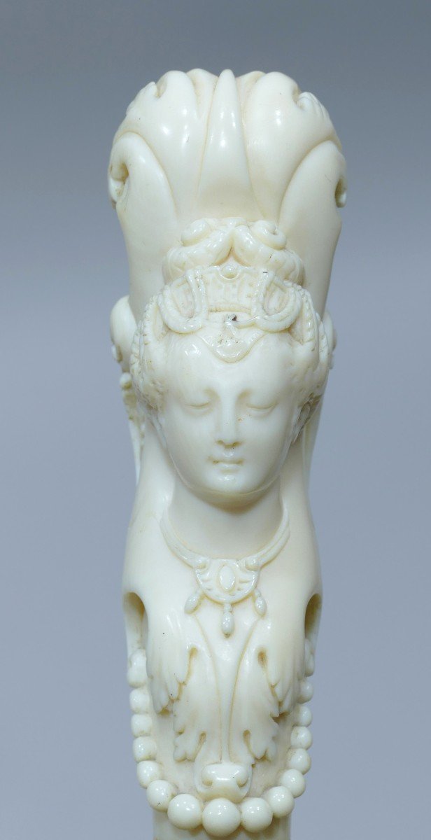 Collectible Cane With Superb Handle Representing A Woman With Her Tiara-photo-2