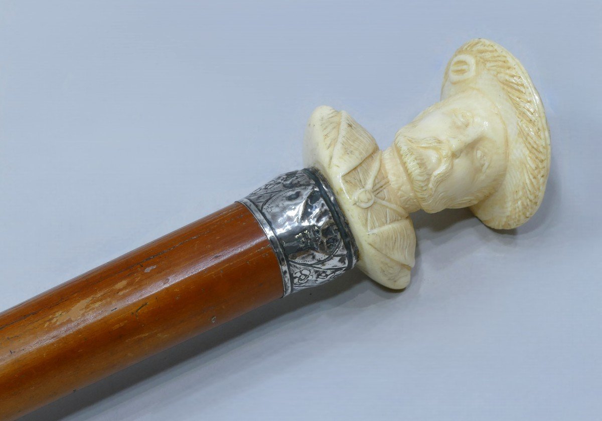 Collectible Cane With Ivory Handle Representing Explorer Jacques Cartier-photo-1