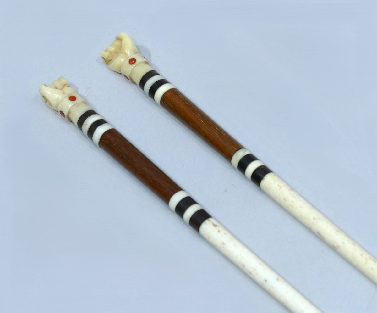 Pair Of Whalebone And Baleen Knitting Needles Dated To The 19th Century-photo-1