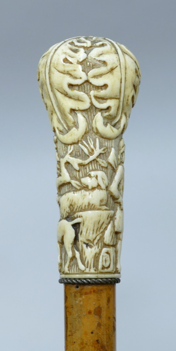 Cane With Ivory Handle Representing A Hunter And His Dogs Dated To The 19th Century-photo-2