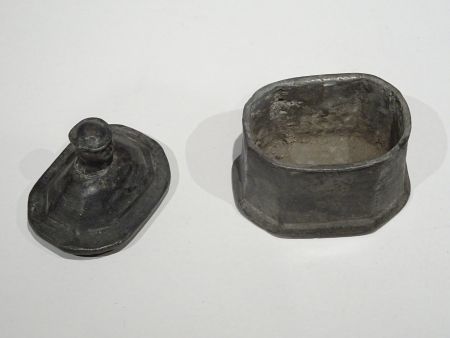 Smoking Tobacco Jar In Lead Datable 1700-photo-3