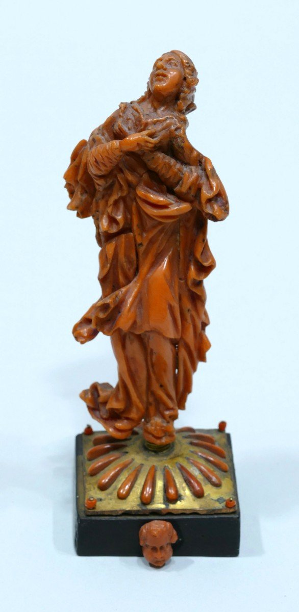 Virgin In Coral From Trapani Datable From The 17th Century