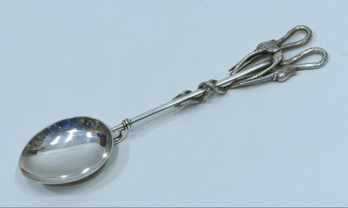 Sick Spoon In Datable Silver From The 19th Century