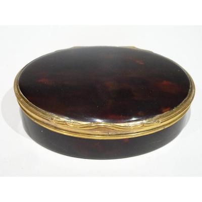Great Snuffbox Made In Tortoishell Datable About 1740