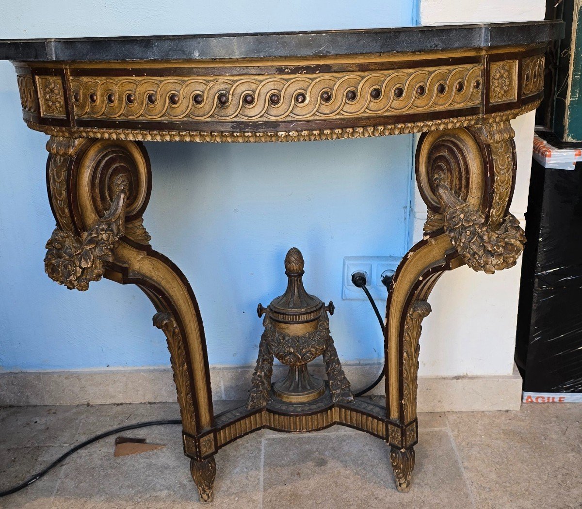 Half Moon Console