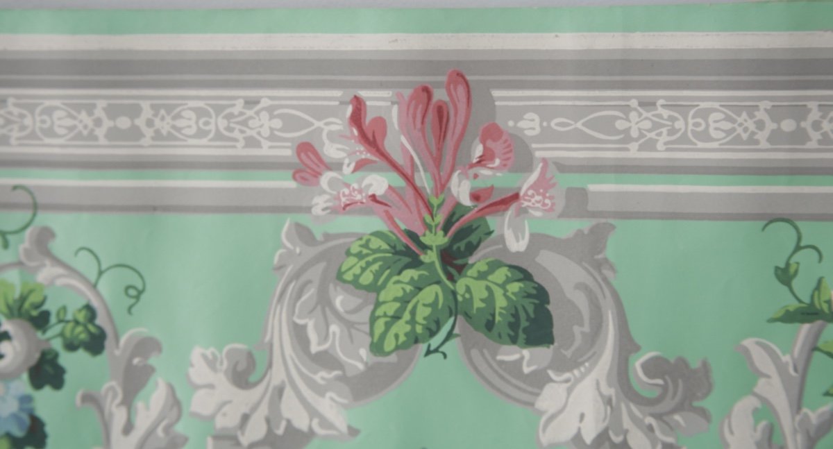 Strip Of 19th Century Birds And Flowers Wallpaper - “fine Green And Gray”-photo-1