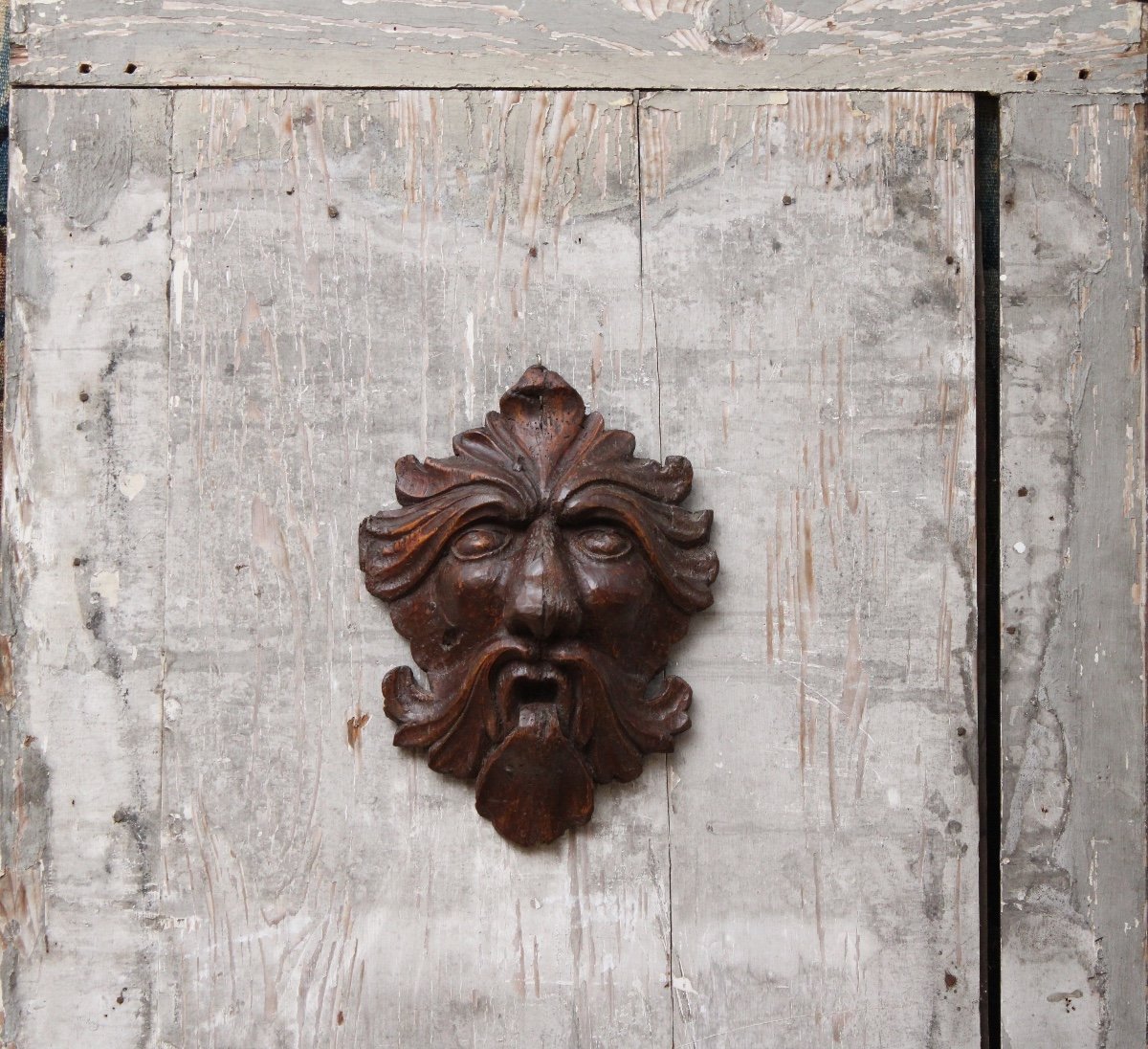  Mascaron "masque Feuillu" En Bois Sculpté, XVIIème Siècle