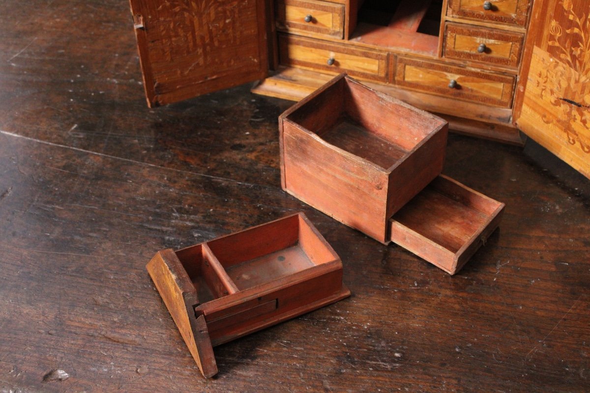 Cabinet In Straw Marquetry, 18th Century Work. -photo-4