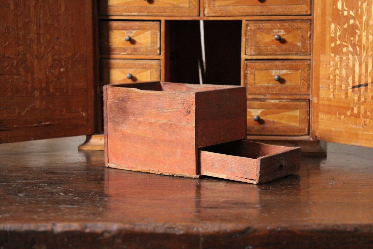 Cabinet In Straw Marquetry, 18th Century Work. -photo-3