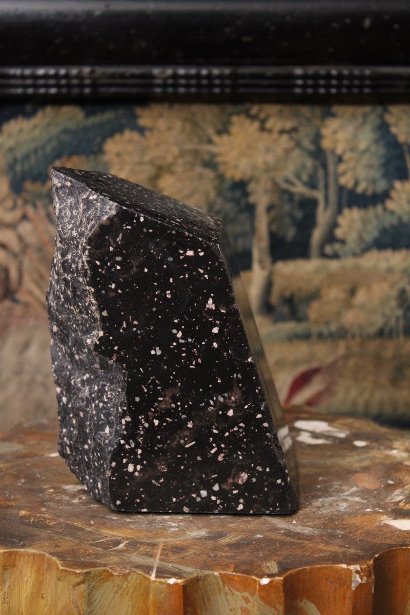 Black Porphyry Block, älvdalen, Sweden-photo-2