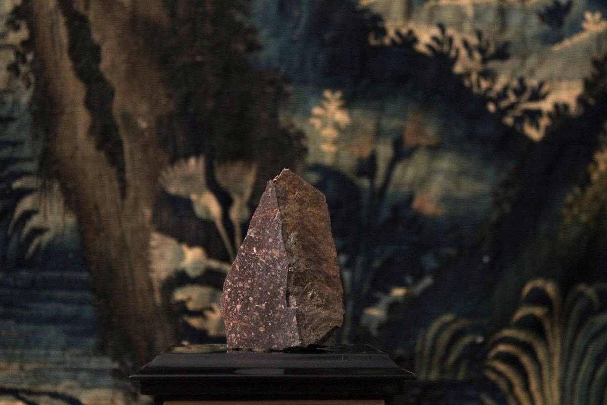 Fragment en porphyre de Suède