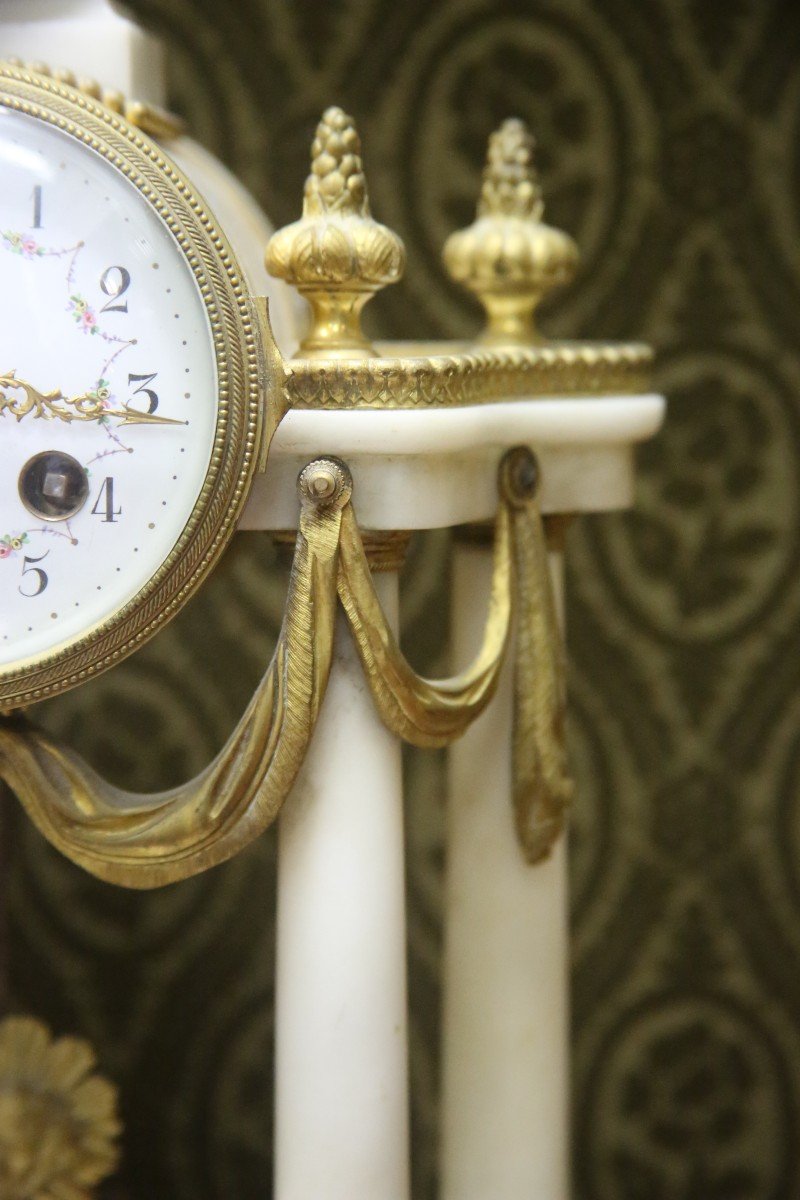 Louis XVI Style Clock-photo-3