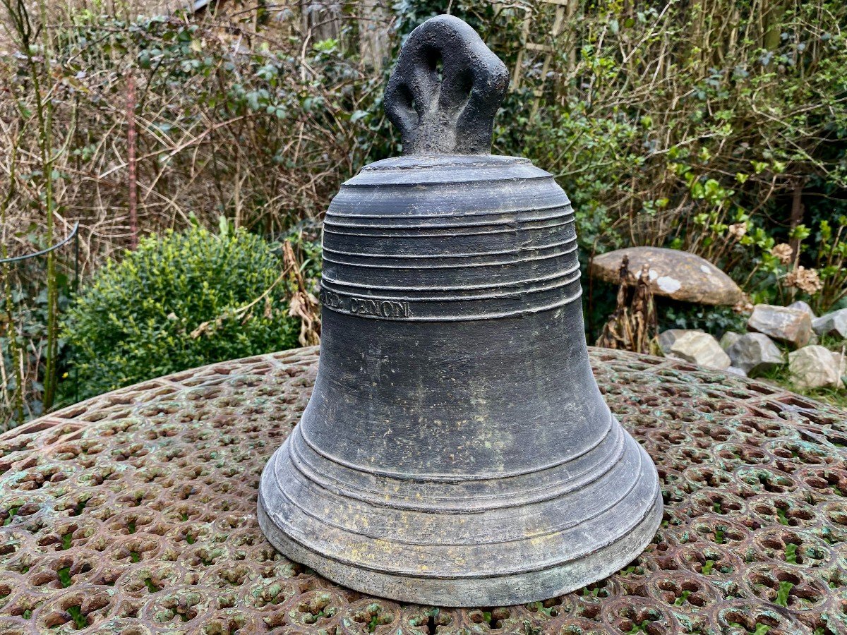 Interesting Cast Iron Bell From Poitiers "the City Of A Hundred Bell Towers". Mid-19th Century.-photo-4