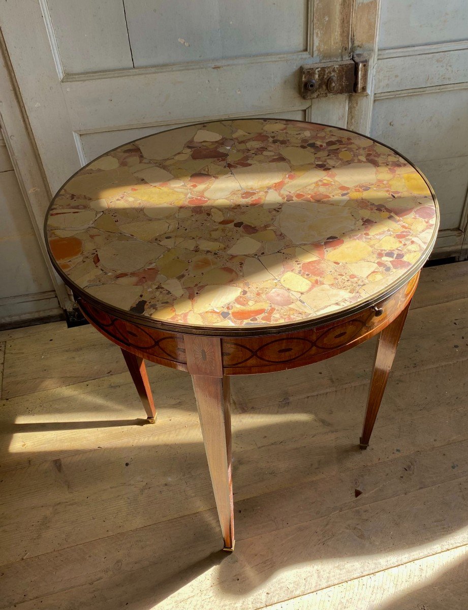 Table Bouillotte En Marqueterie Et Plateau De Marbre . De Style Louis XVI. XIX E Siècle. -photo-1