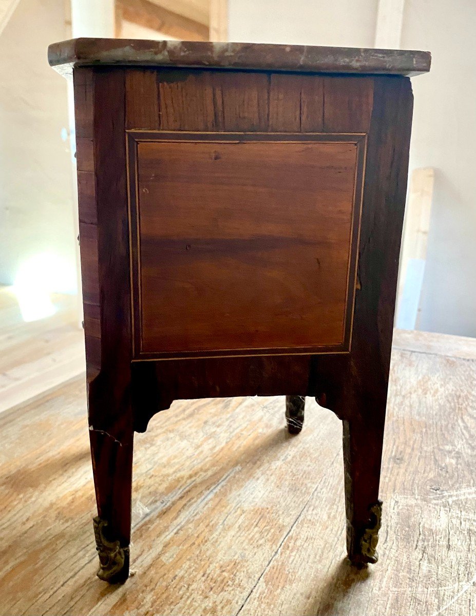 Master's Commode In Veneer And Marquetry. Bronzes. Louis XV Period. Middle Of The 18th Century.-photo-3