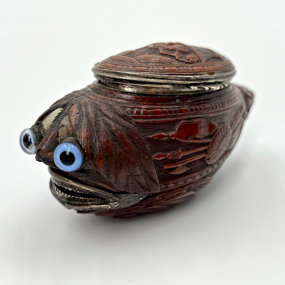 Chimerical Animal Snuff Box With Glass Eyes In Carved Boxwood 19th Century-photo-6