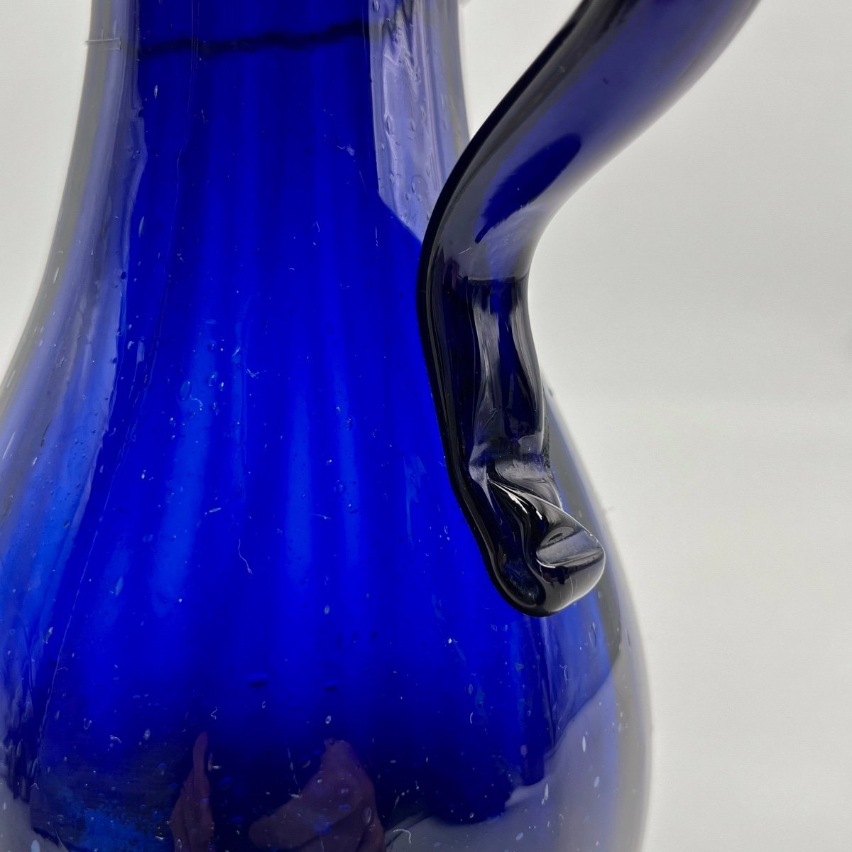 Norman Pitcher In Cobalt Blue Glass Decorated With White Threads 18th Century Normandy 18th-photo-4