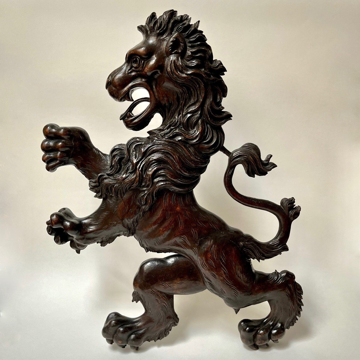 Heraldic Lion In Carved Wood, Old Store Sign 19th Century 19th