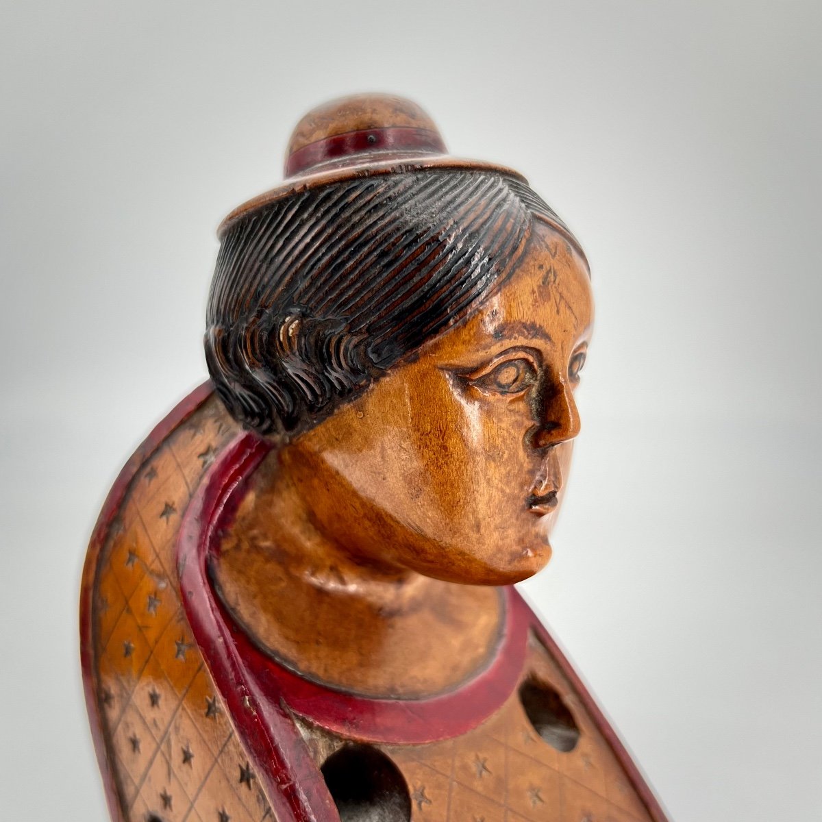 Hurdy-gurdy Pegboard With Sculpture Of A Woman's Head In Wood 19th Century Popular Art 19th -photo-3