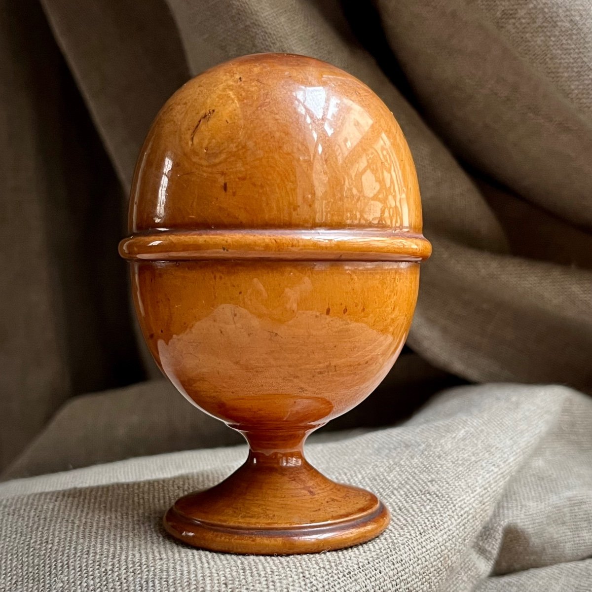 Box For Gilding Or Silvering Pills In Boxwood - Turned Wood 19th Century Old Pharmacy 19th