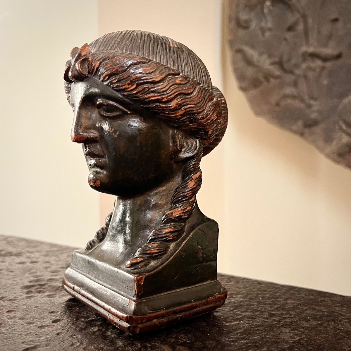 Carved Wooden Statuette Caryatid Face In Profile Greek / Antique Style 19th Century 19th-photo-1