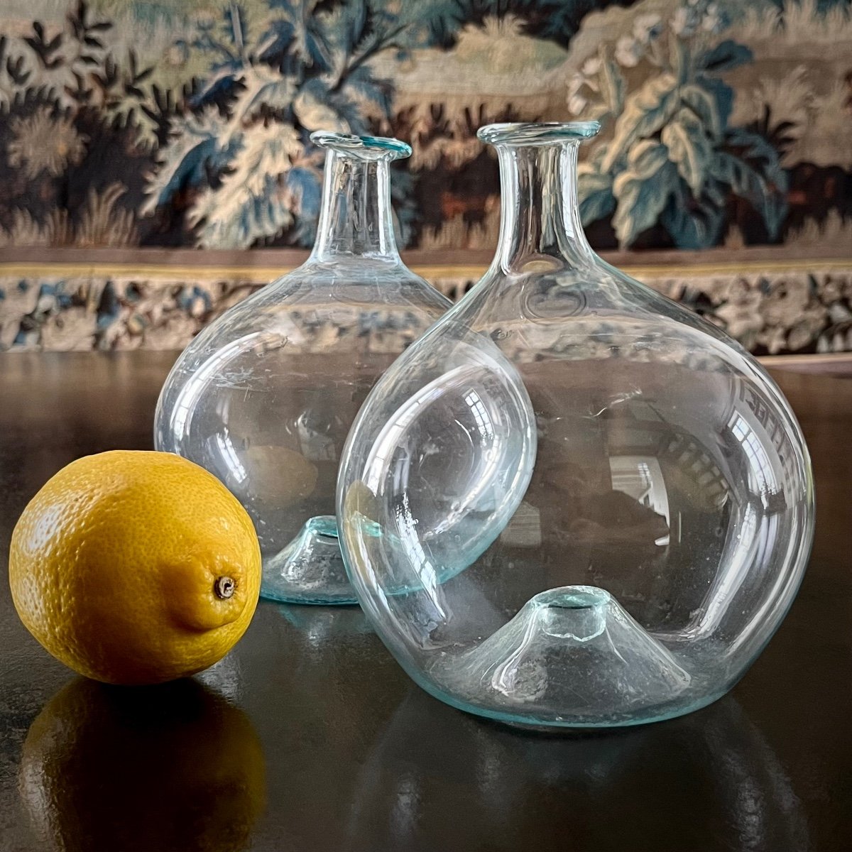 Deux petites loupes de dentelli&egrave;re en verre souffl&eacute; teint&eacute; vert XVIIIe - XIXe si&egrave;cle-photo-3