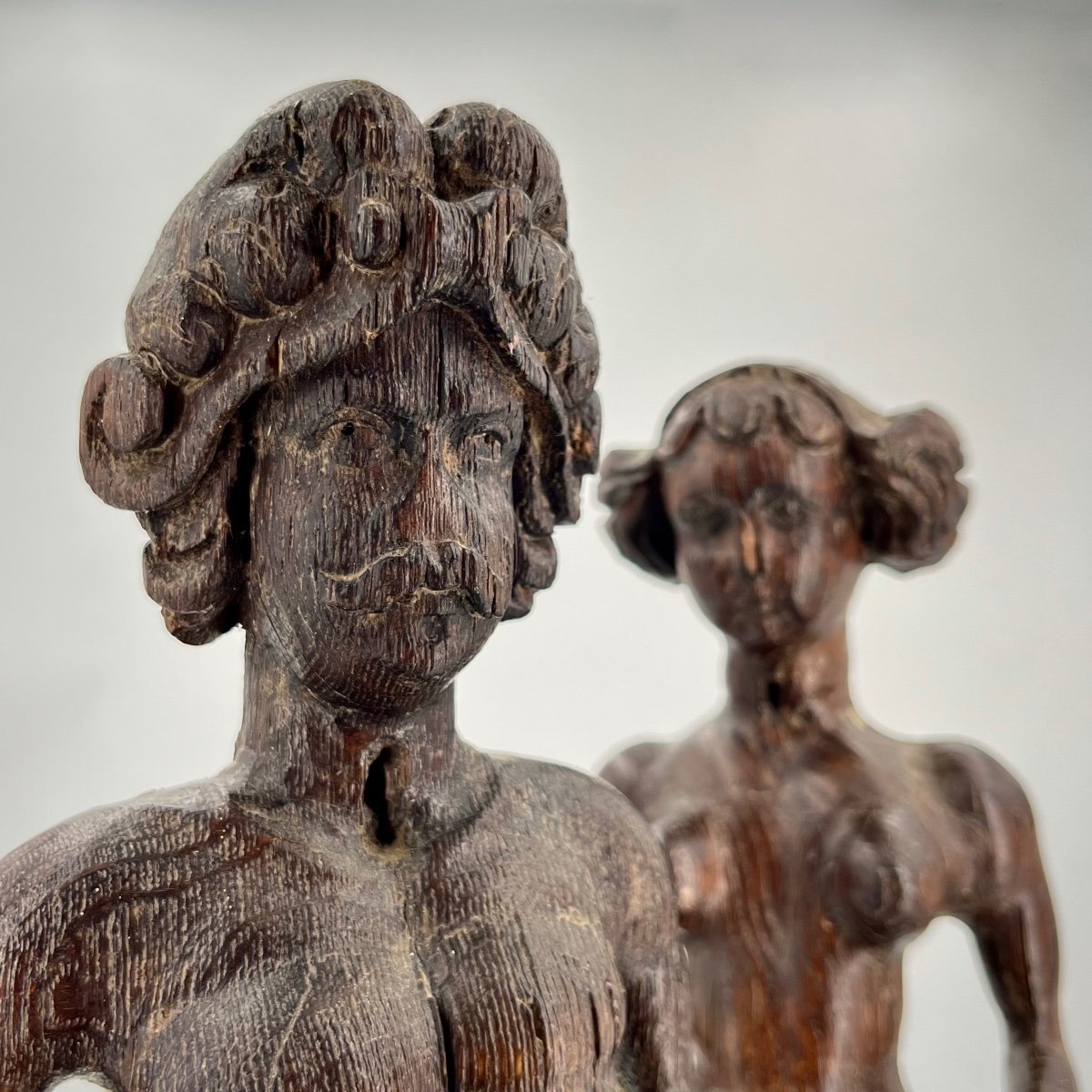 Deux personnages en bois sculpté XVIIe siècle homme et femme haute époque 17e-photo-5