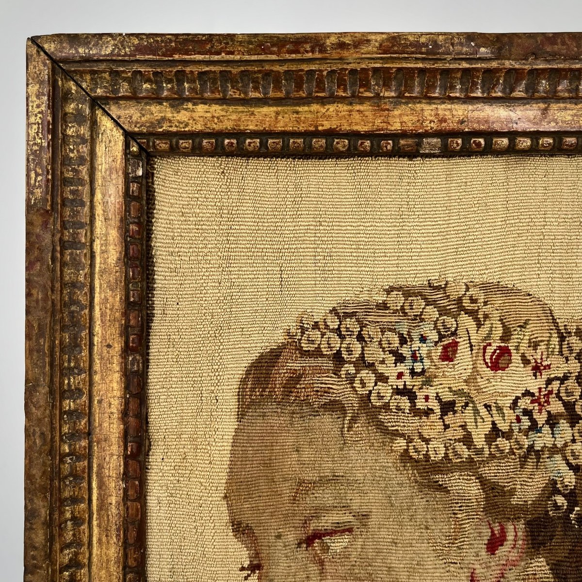 Visage de femme, fragment de tapisserie encadré XVIIe - XVIIIe siècle-photo-3