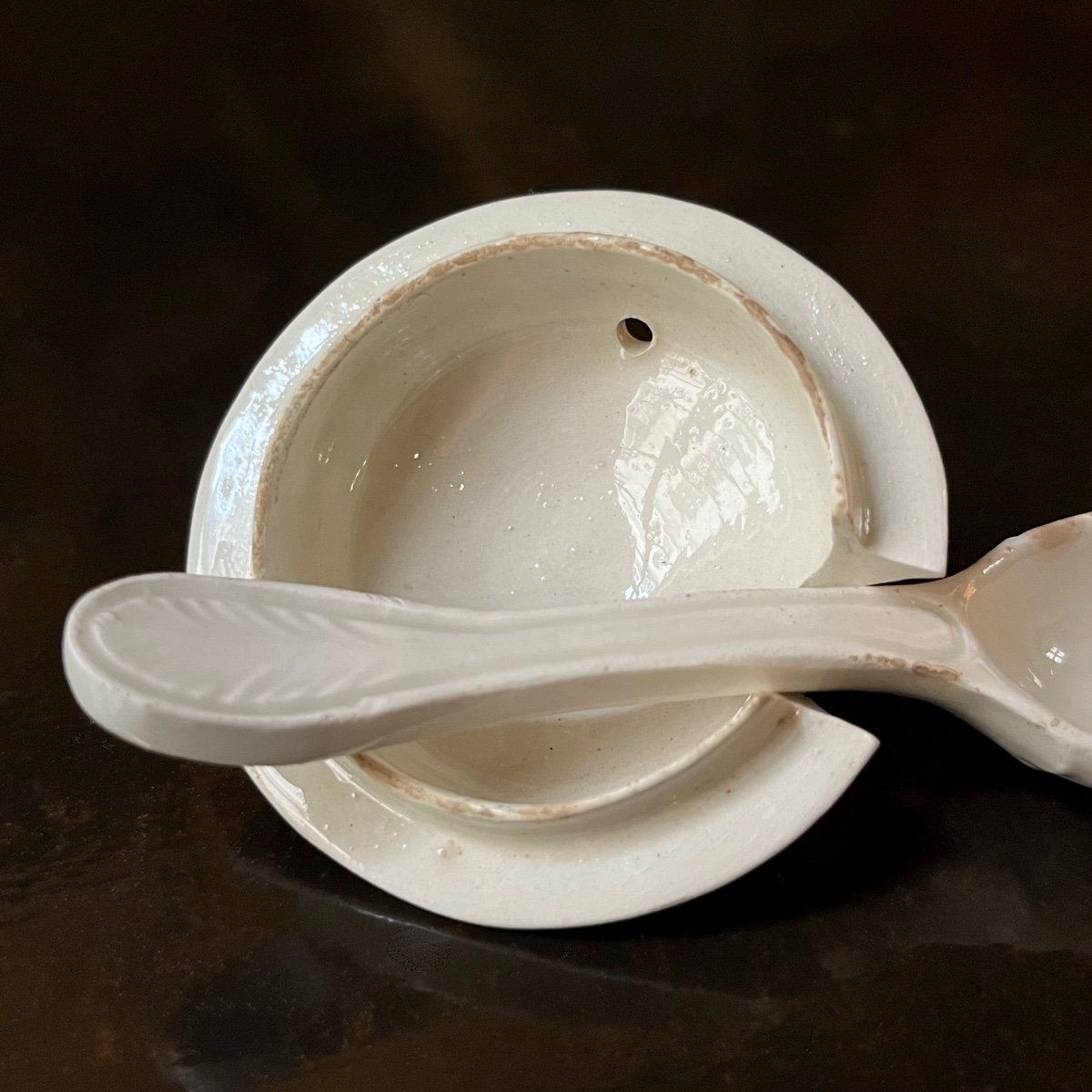 Mustard Pot And Spoon In Fine Earthenware From Pont Aux Choux, Paris, 18th Century-photo-3