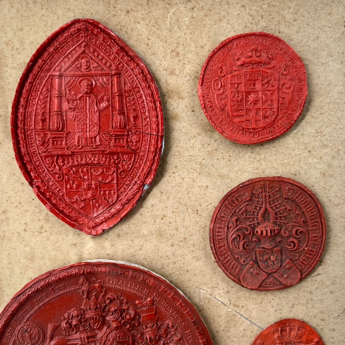 Composition With Old Wax Seals From The 18th - 19th Centuries In A Gilded Wooden Frame-photo-4