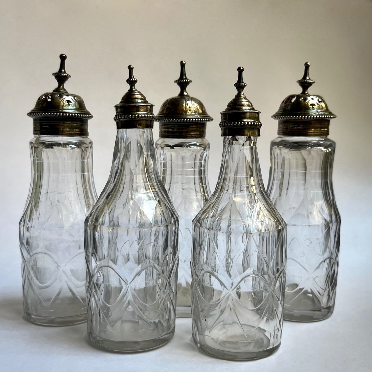 Glass Or Cut Crystal Bottles And Sprinklers With Silver Stoppers, Late 18th - Early 19th Century-photo-3