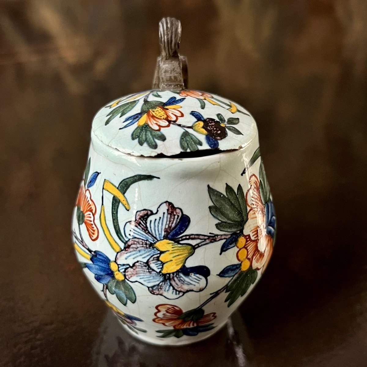 Rouen Earthenware Mustard Pot Decorated With Flowers And Butterflies, 18th Century - 18th Century -photo-2