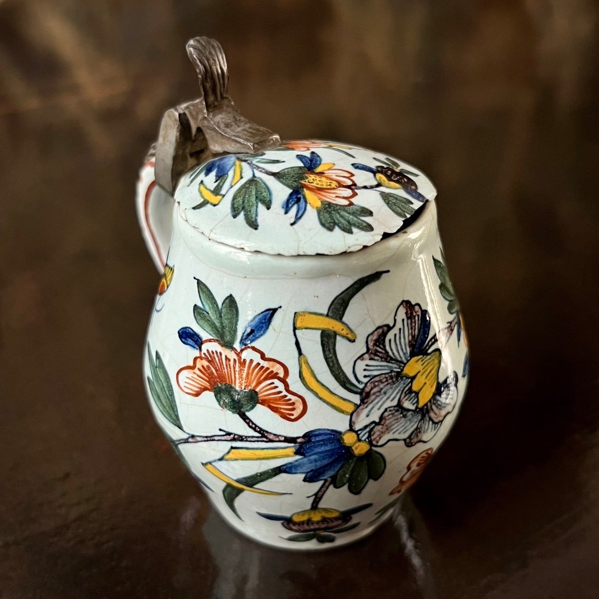 Rouen Earthenware Mustard Pot Decorated With Flowers And Butterflies, 18th Century - 18th Century -photo-4